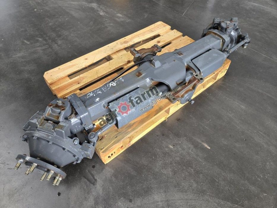 Przedni most Kubota M9540