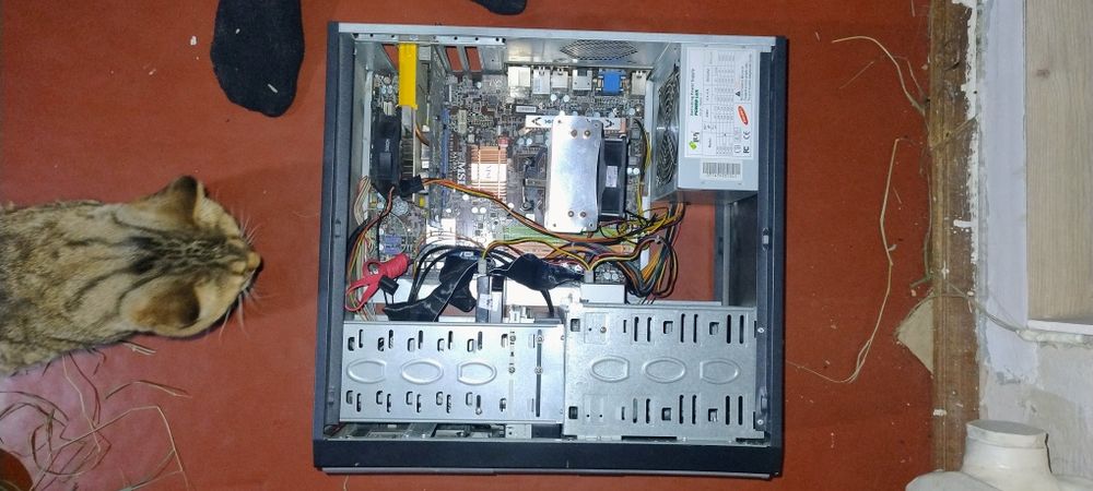 Системний блок MSI KA780G, RAM 4Gb, Nvidia 512 Mb, Athlon 2 240