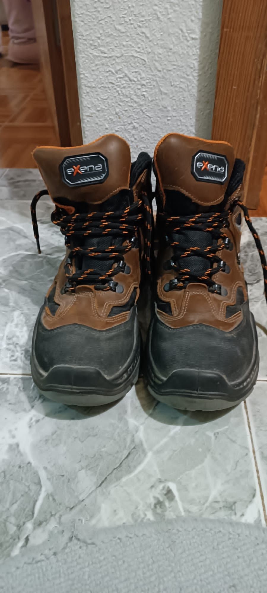 Vendo Botas borneo 41