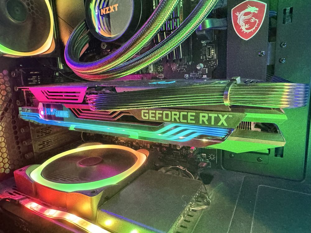 Placa grafica Zotac Gaming GeForce RTX 3070 Ti AMP Holo 8GB GDDR6X