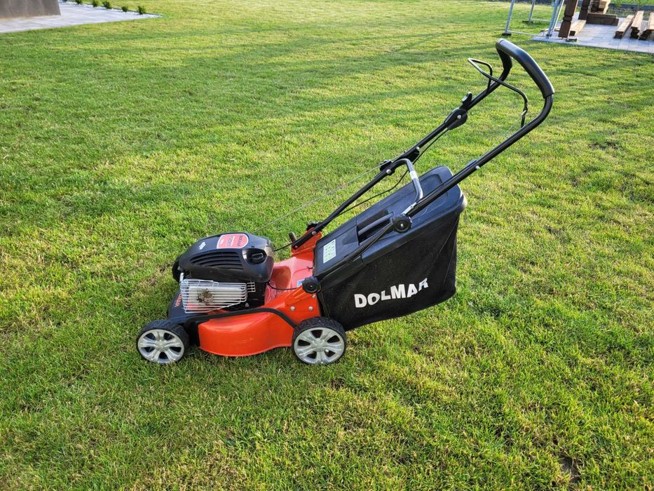 kosiarka spalinowa Dolmar ładny stan, kosz Briggs and Stratton 158cc