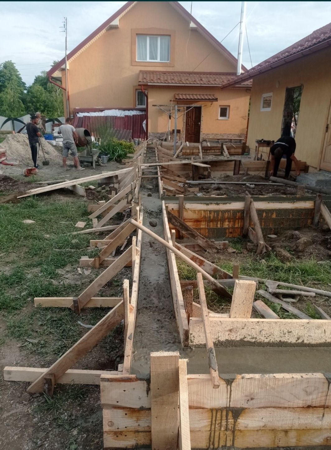 Стяжка фасад та інші будівельні роботи
