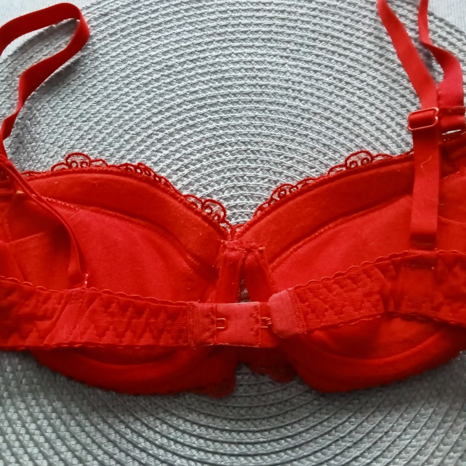 Biustonosz push up Ava 70A