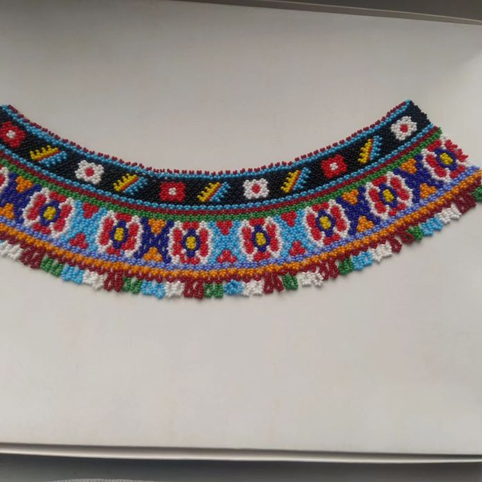 Силянка. Українське намисто до вишиванки. Кольє з бісеру