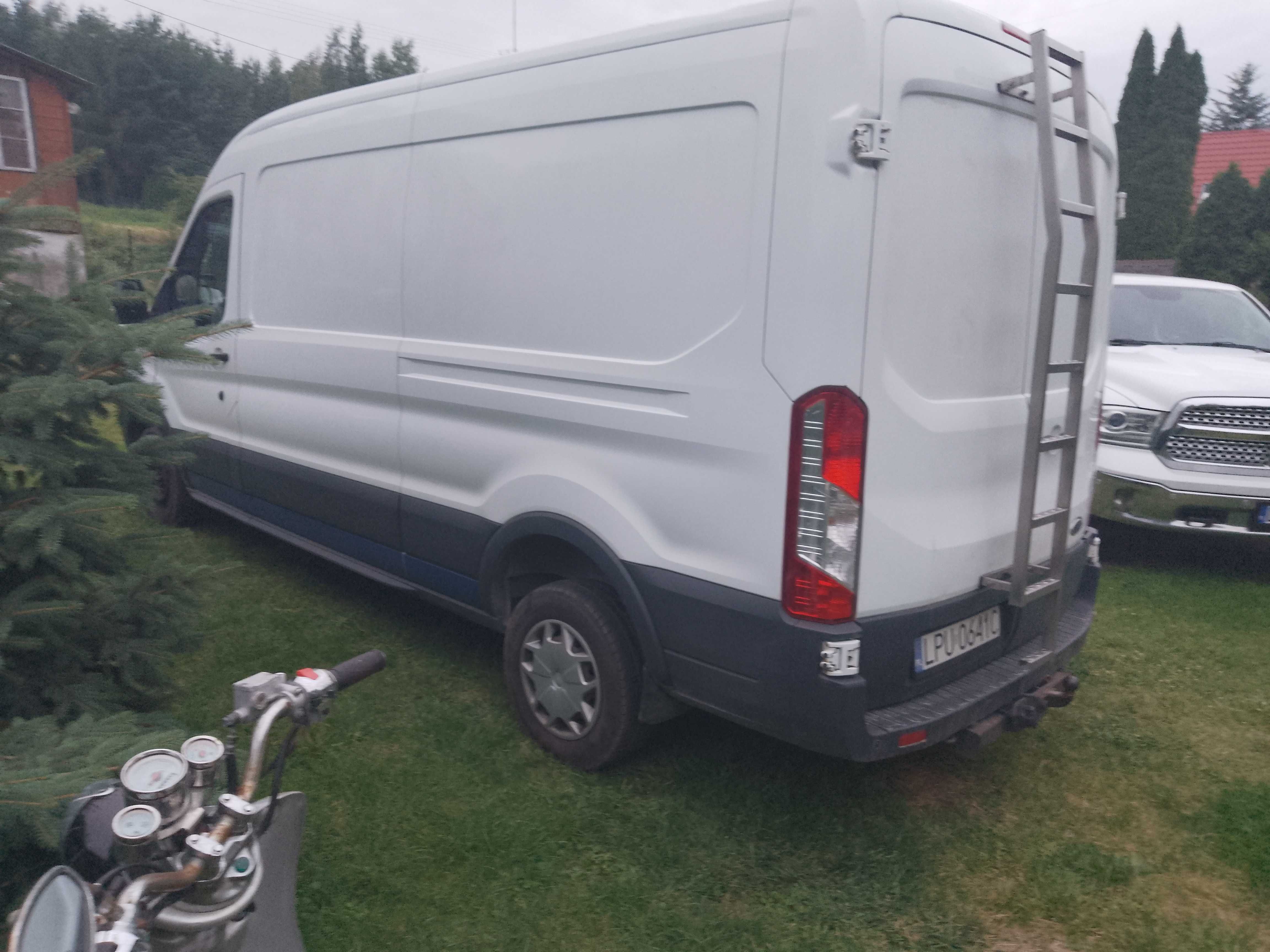 Ford transit mk8 2.0 TDCi 2017r el i grzane fotele czujniki parkowania