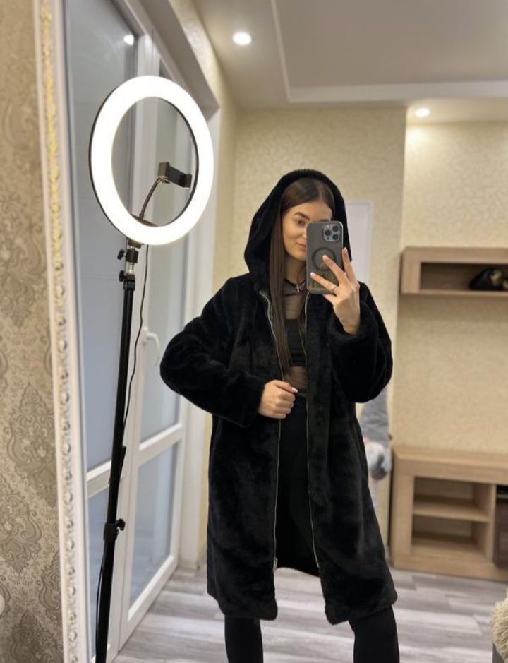 шуба Zara , женская мех эко черный  р S