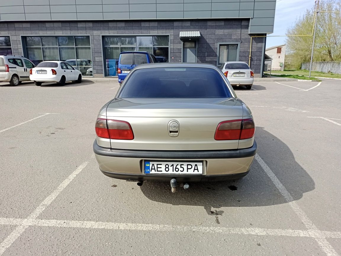 Opel omega B 1999 г, в отличном состоянии.