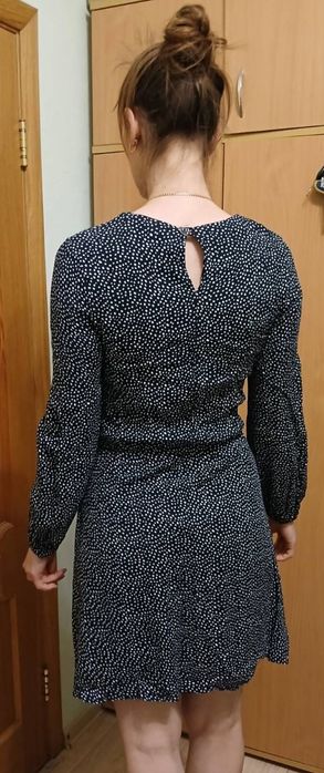 Плаття в горошок