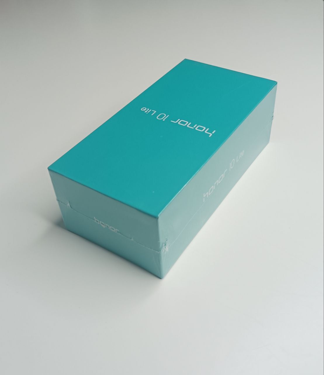 смартфон Honor 10 Lite
