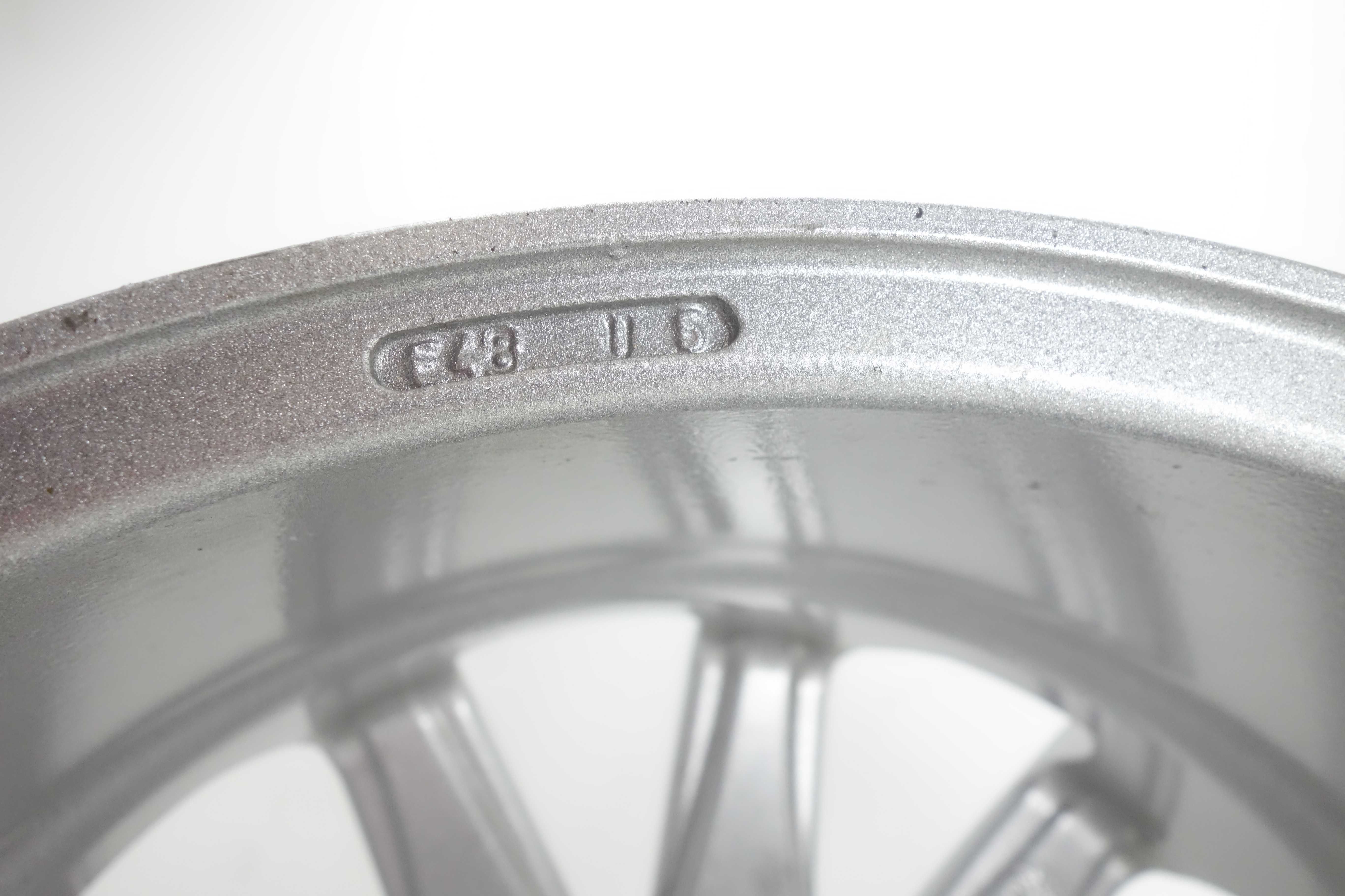 Alufelgi 16" 5x118 Renault Trafic Opel Vivaro Srebrne 1024
