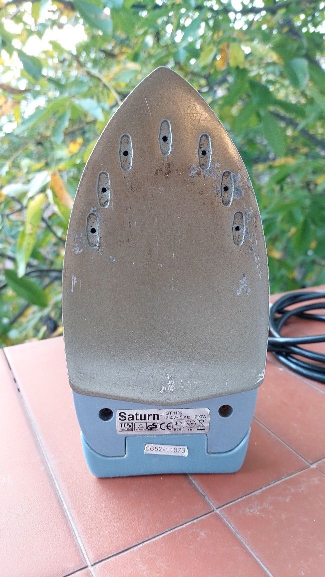 Праска невелика Saturn Aria