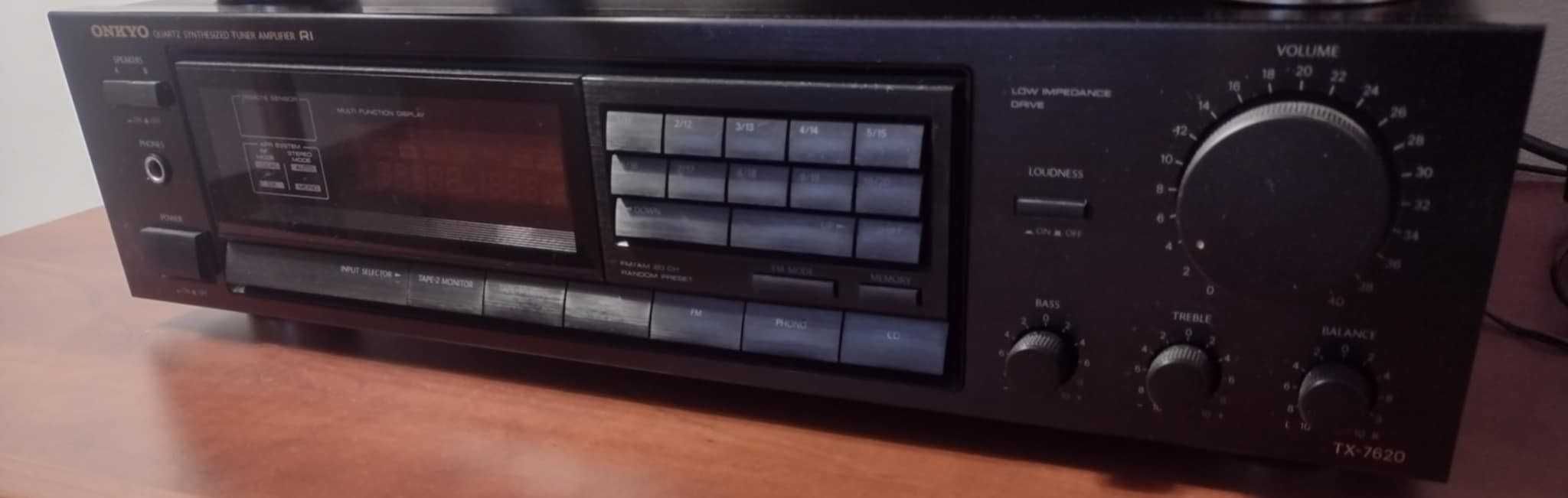Amplituner ONKYO TX-7020 + pilot