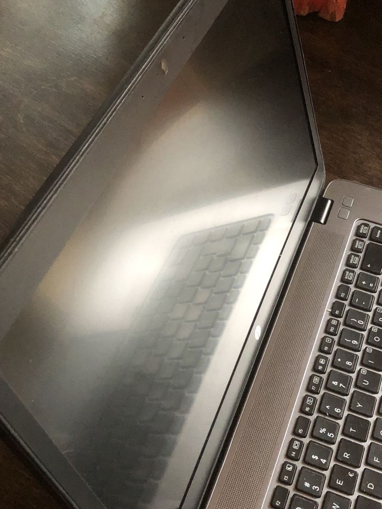 HP elitebook 850 Windows 10 SSD 128GB Sprawny