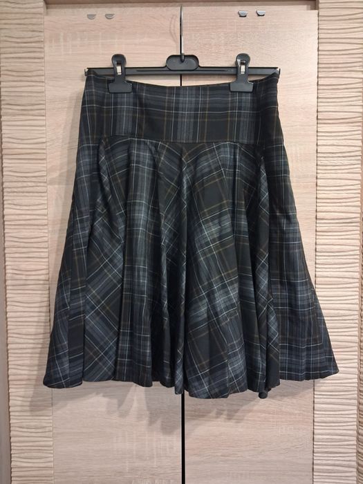 Plisowana spódnica midi w kratę z wełną