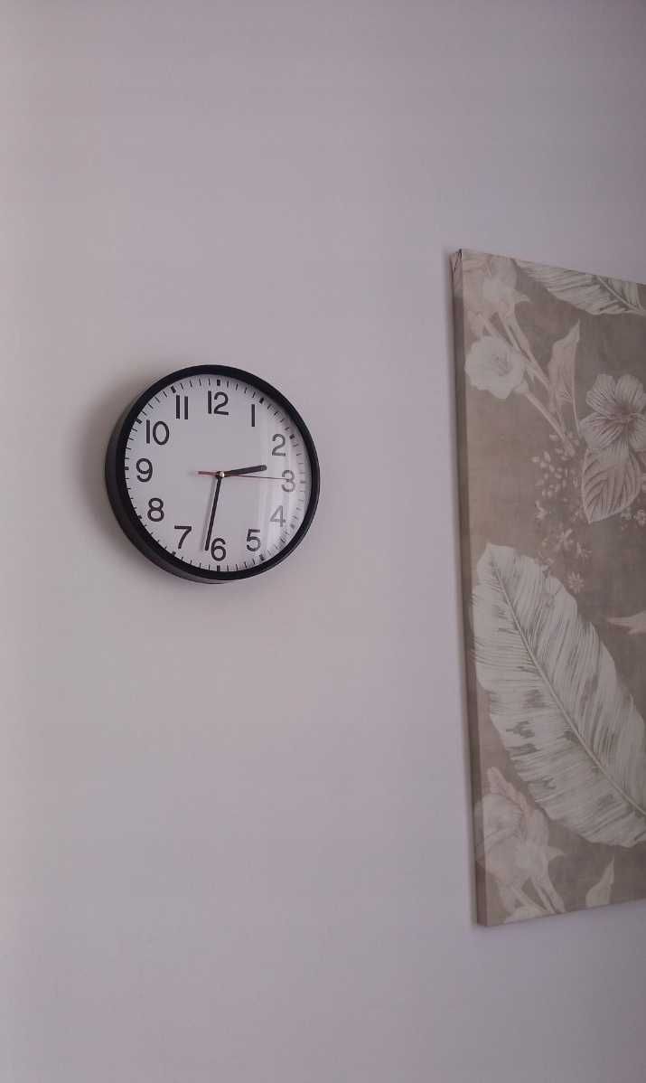 NOWY Zegar Ścienny Klasyczny Analogowy Quartz Prosty Czytelny