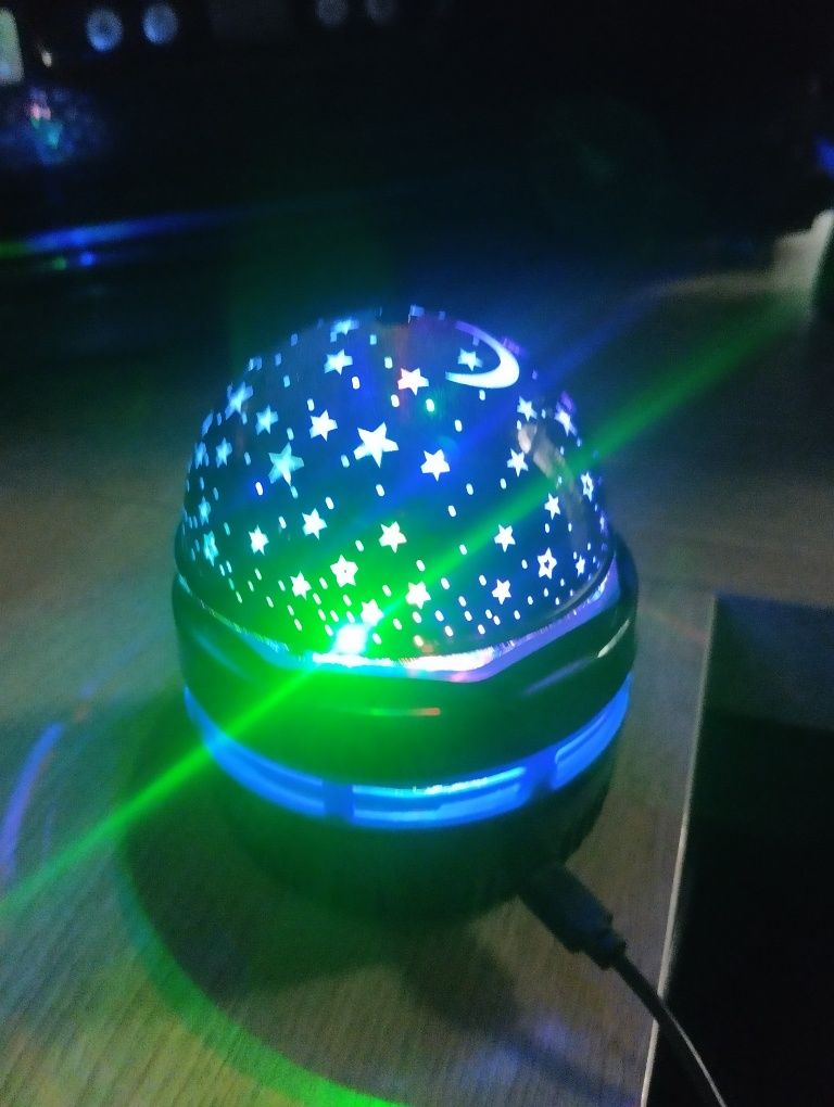 Projektor obrotowy