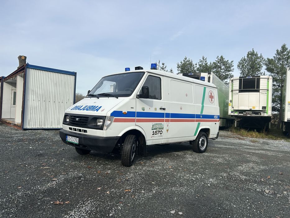 Lublin ambulance , sanitarka , karetka