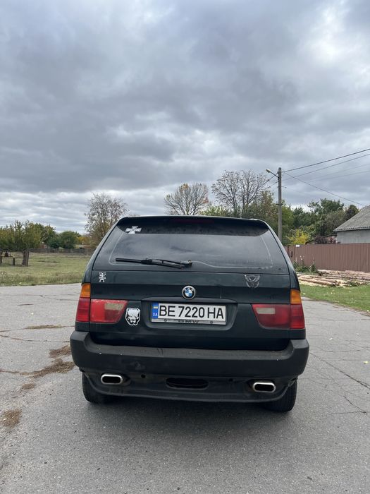 Продам бмв х5 е53