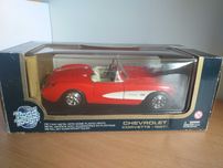 модель 1.18 Chevrolet
