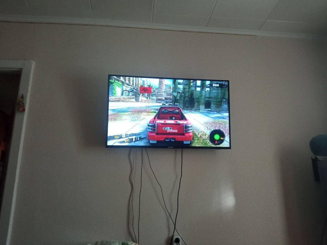 Продается приставка Sony  PlayStation Super Slim  б.у