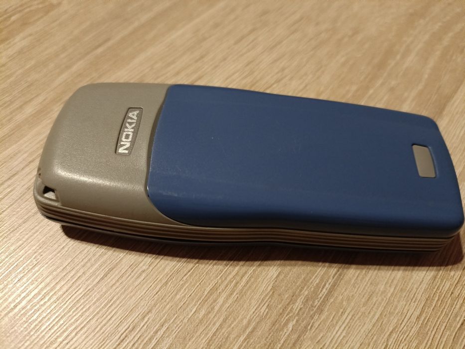 Nokia 1100 stan bdb, 2 bat+ Nokia 3210, działa+ Ładowarka Nokia ACP-7E