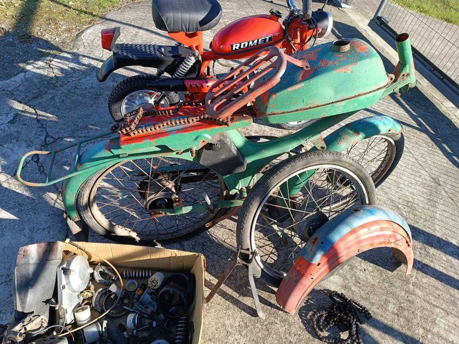 Motorynka Romet Pony + Rama i części Romet tylko Całość nie pojedyńczo