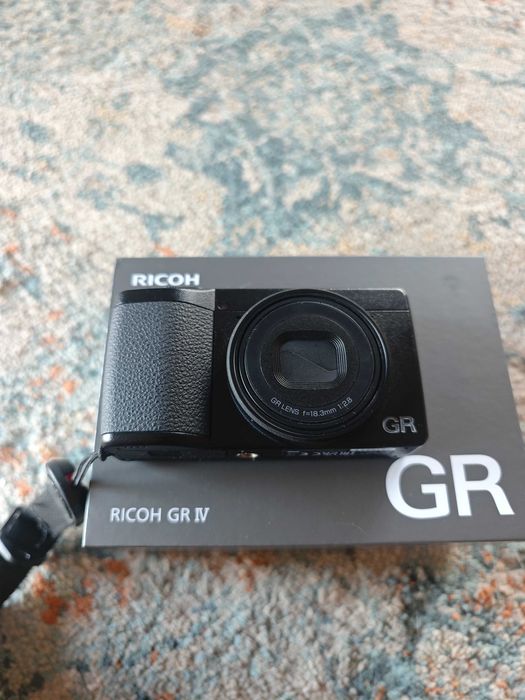 Ricoh GR IV as new