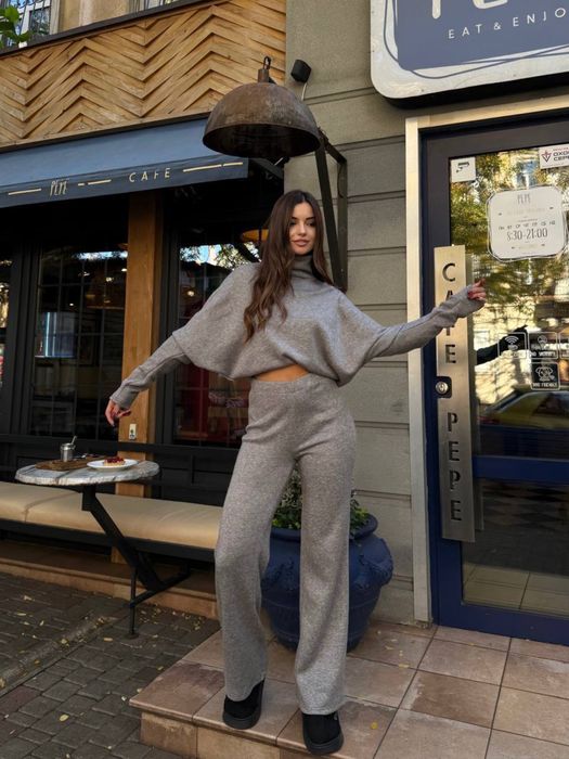 Женский теплый костюм ангора 42-48 шоколад,черный Жіночий костюм супер