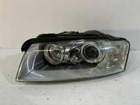 Audi A8 D3 lift lampa xenon nieskrętny L   16731