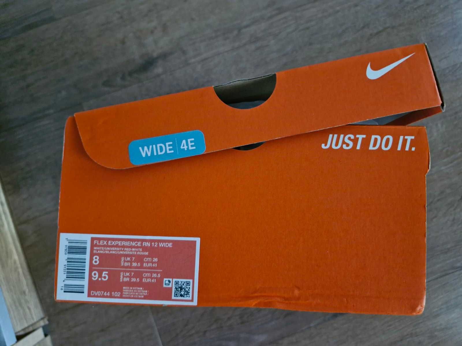 Кросівки Nike Flex нові, на ногу 26-26,5 см