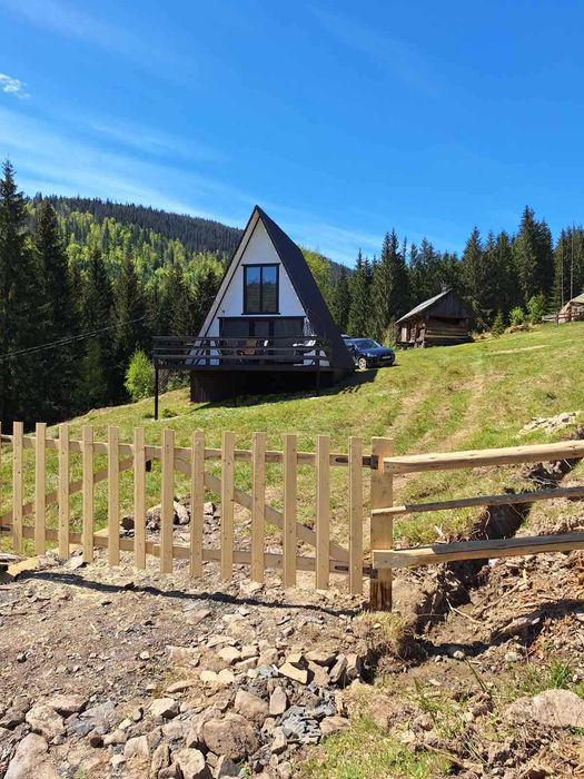 Житло в Карпатах. ' Ніч в Карпатах'