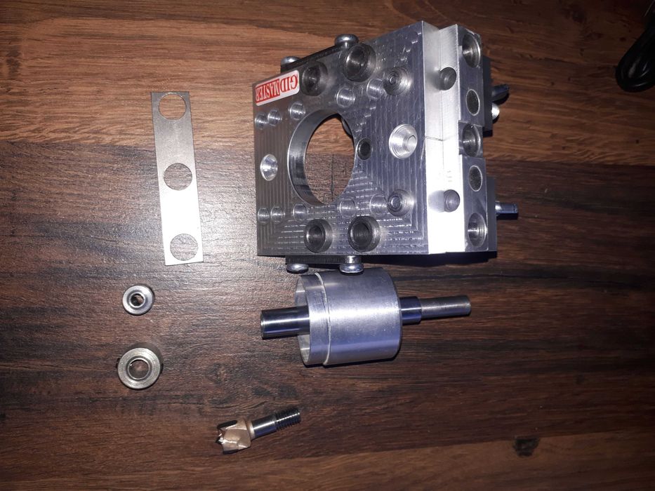 Кондуктор для мініфікс і рафікс.