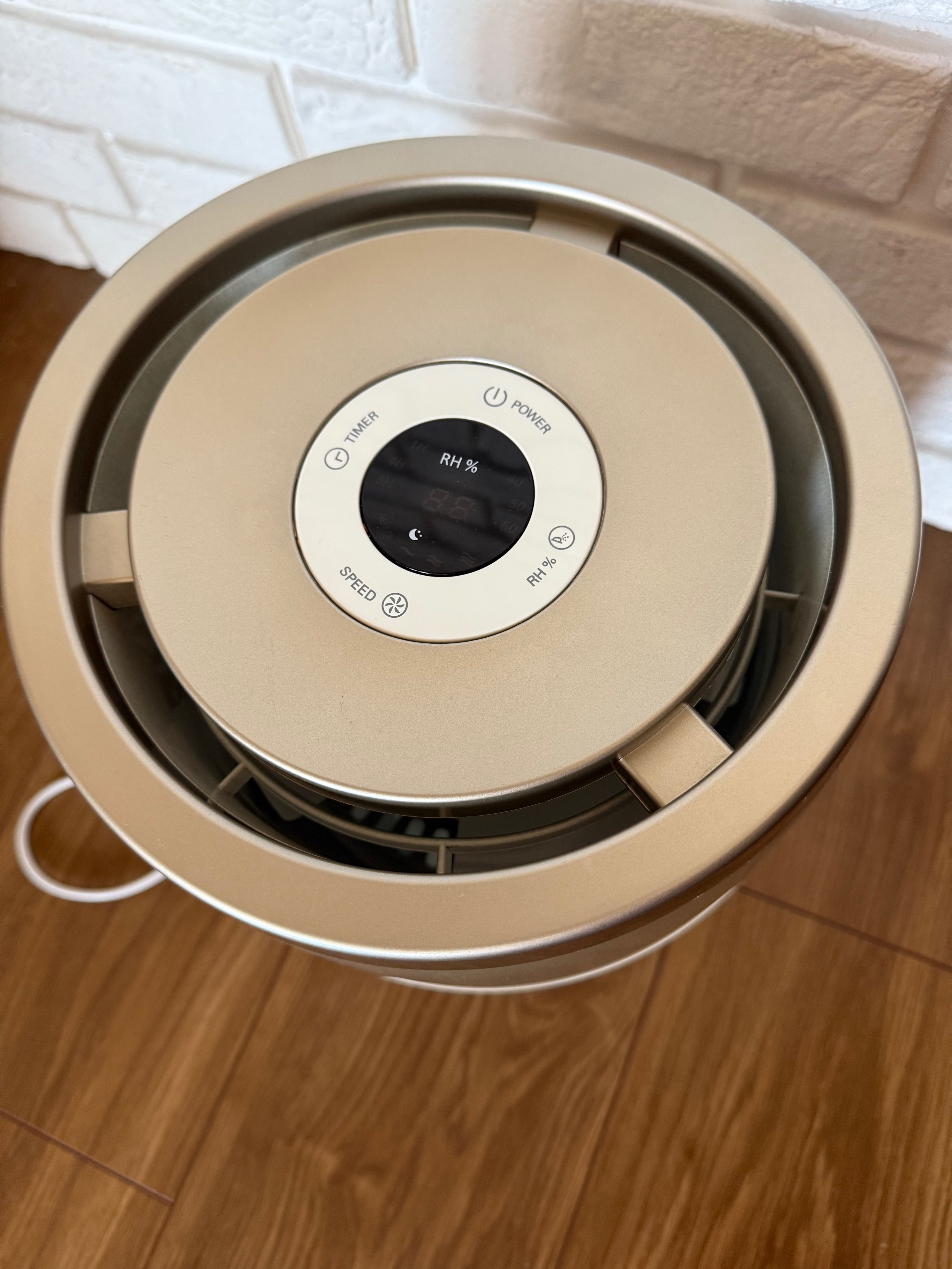 Nawilżacz powietrza Philips series 2000 model HU4803