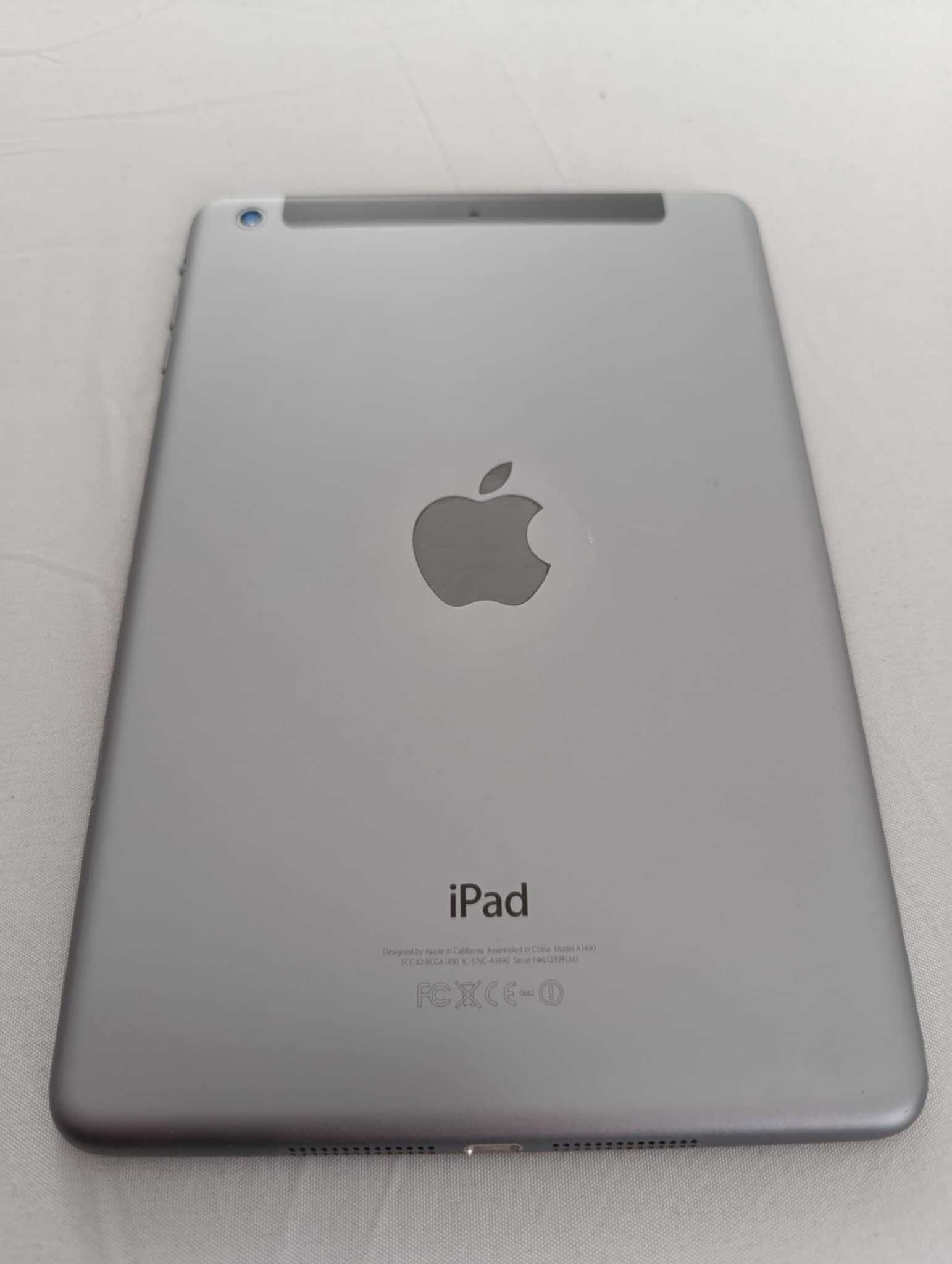 Apple iPad mini 2 16GB Retina Cellular szary (space gray) etui