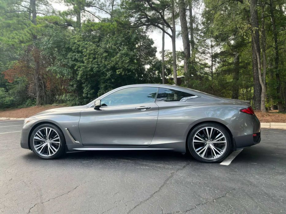 Infiniti Q60      2019