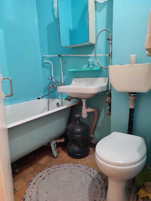 Продам 1 кв. район 9 Горбольницы