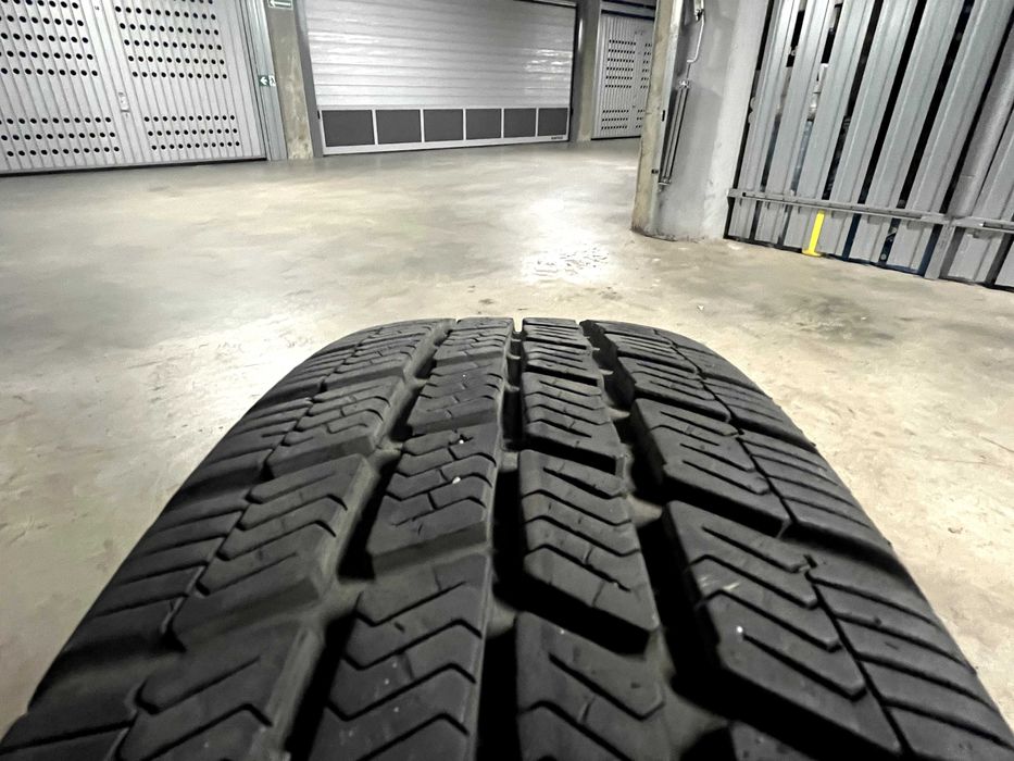 Koła felgi stalowe VW 15", opony zimowe Barum Polaris 3 185/65 R15