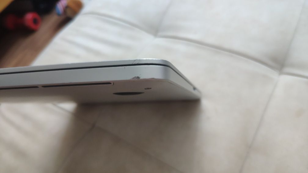 Macbook pro i7/16Gb/2Gb/256Gb