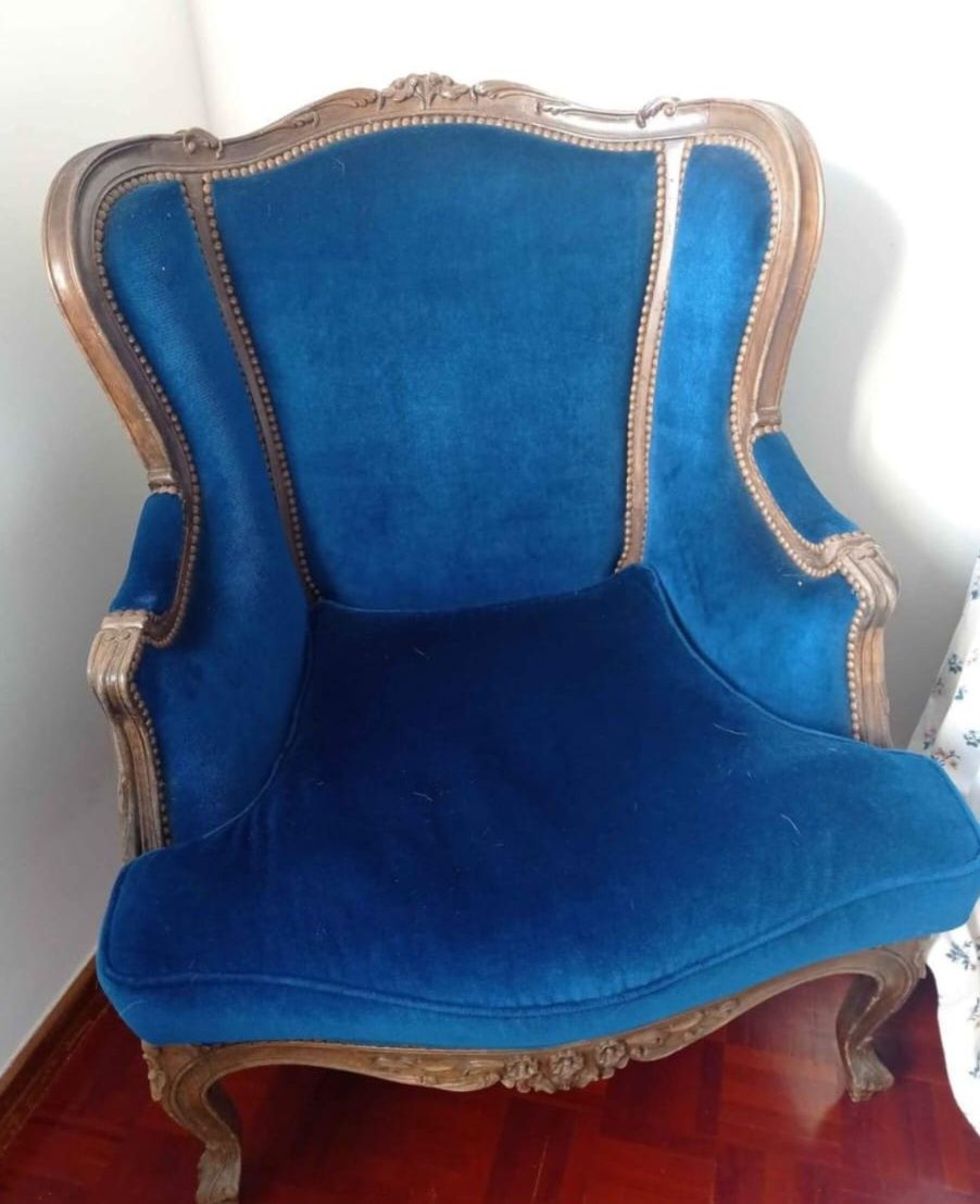 Conjunto de 2 cadeirões clássicos