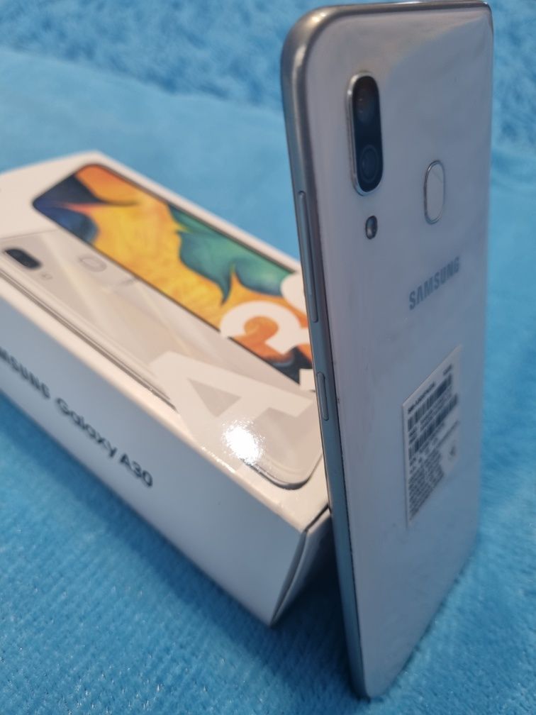Samsung galaxy A30