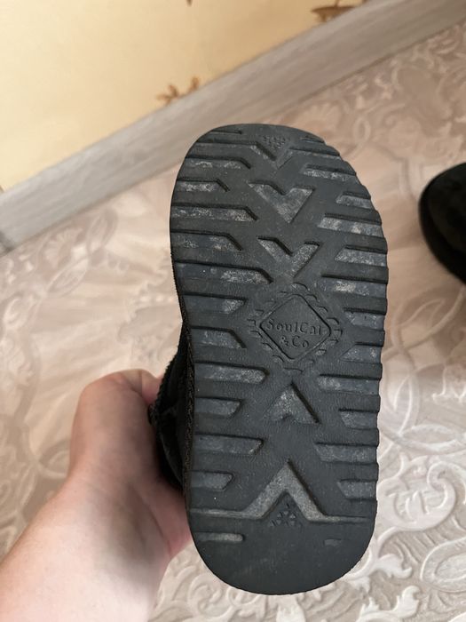 Продам уги  замш теплі