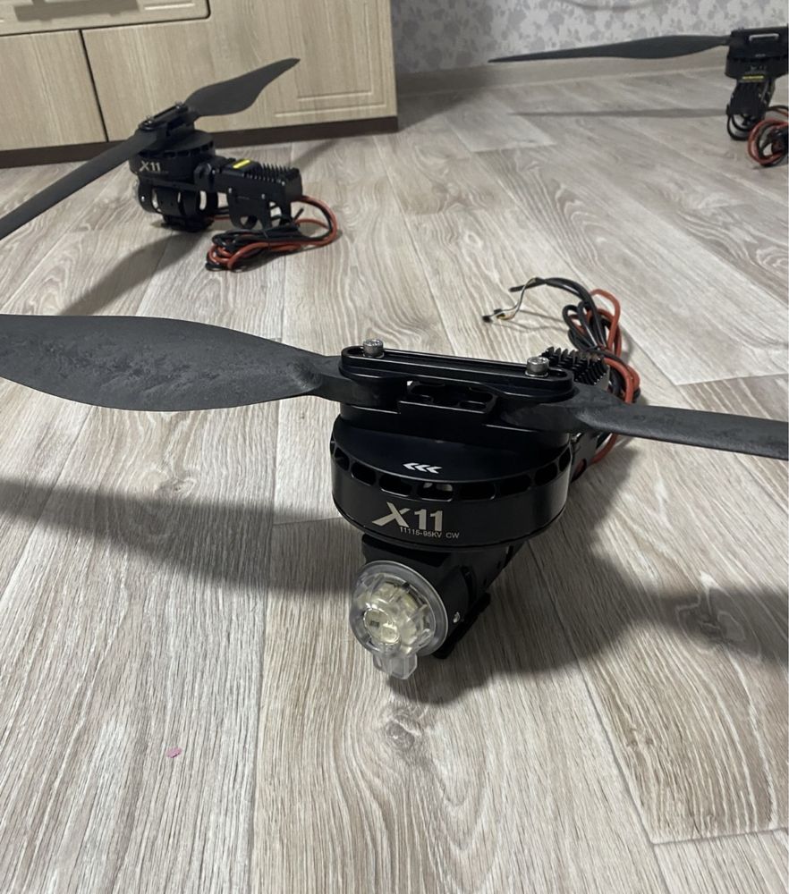 Мотори Hobbywing Xrotor X11 MAX 18S