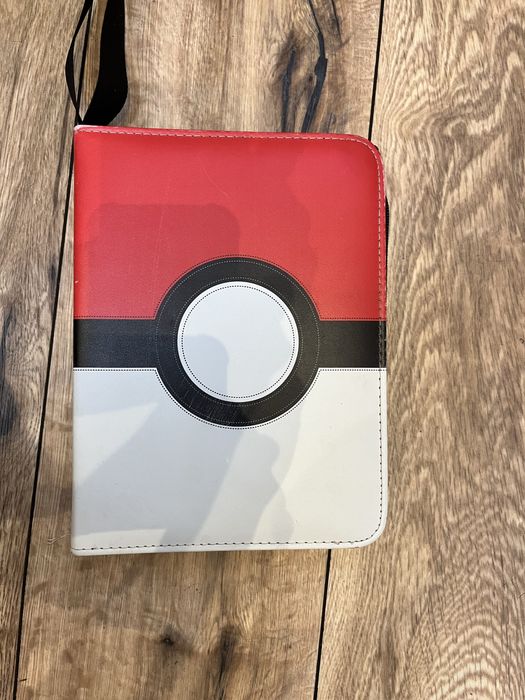 Album pokemon +dużo różnych kart
