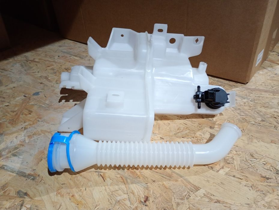 Бачок омивача в сборі МАЗДА СХ-5 2017-2024