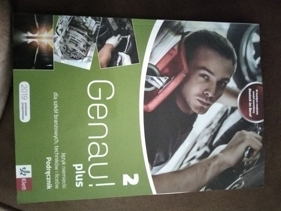 Podręcznik genau plus 2