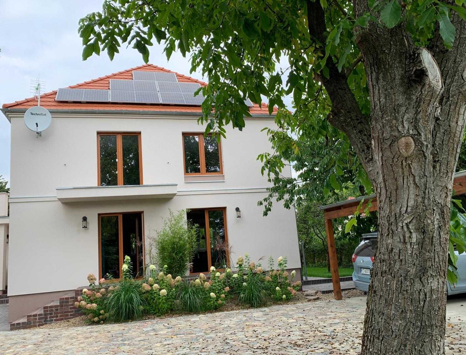 Kawalerka 32m2 w centrum Trzcianki z wiatą garażową, rowerową, piwnicą