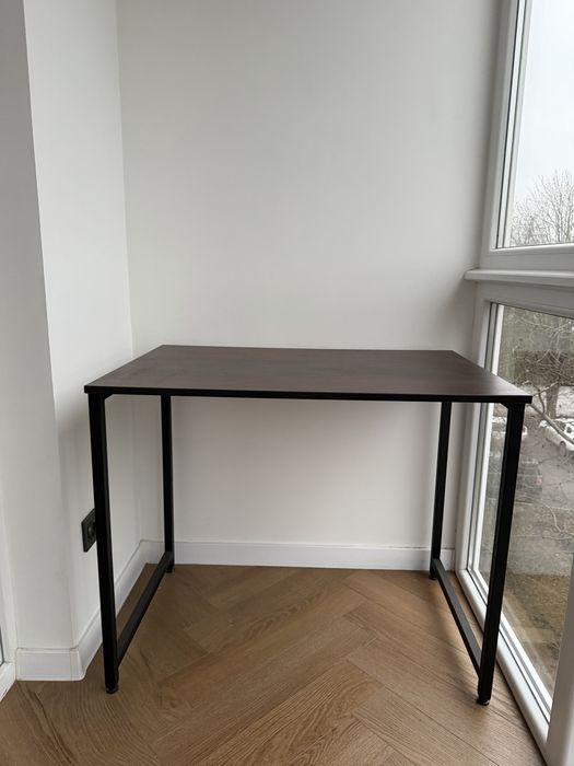 Стіл письмовий компʼютерний