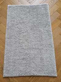 Szary dywan dywanik łazienkowy prostokątny Zara Home