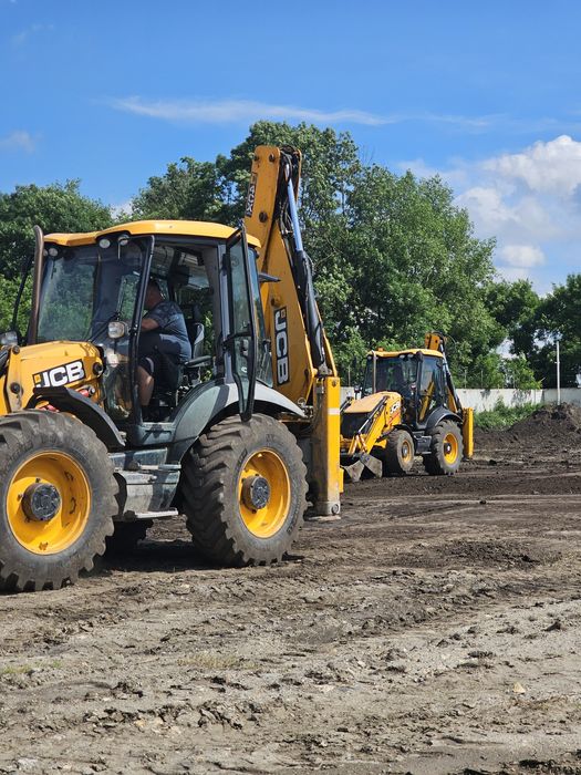 Послуги екскаватора jcb