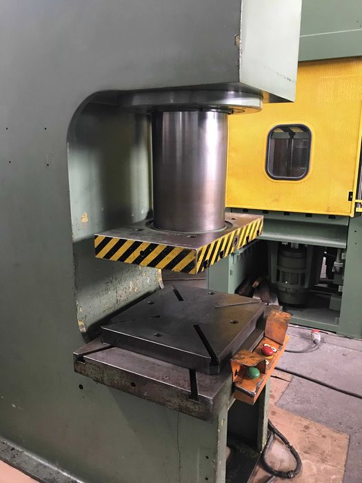 Prasa PYE 160 S1